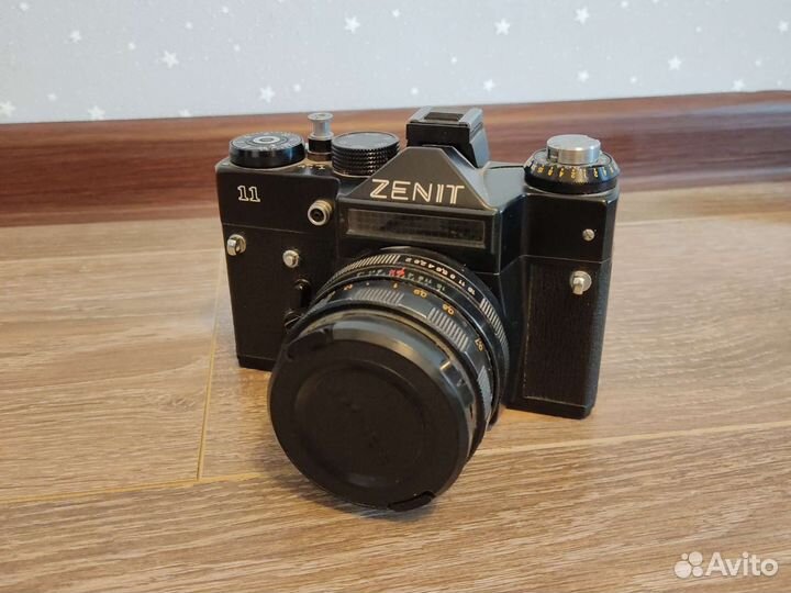 Плёночный фотоаппарат zenit