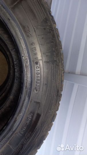 Nitto Therma Spike 205/60 R16 92T