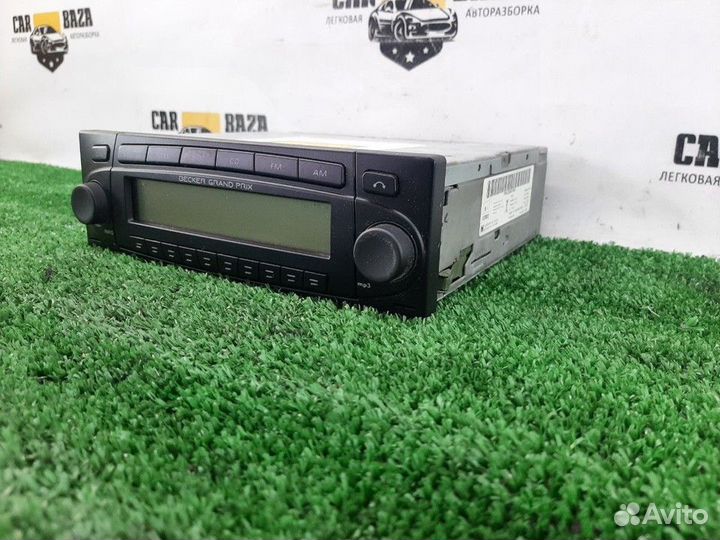 Магнитола Volkswagen Golf