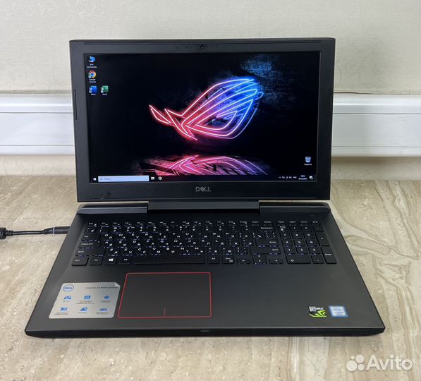 Dell Inspiron 15 Gaming (i5-7300HQ/ GTX 1050/16гб)