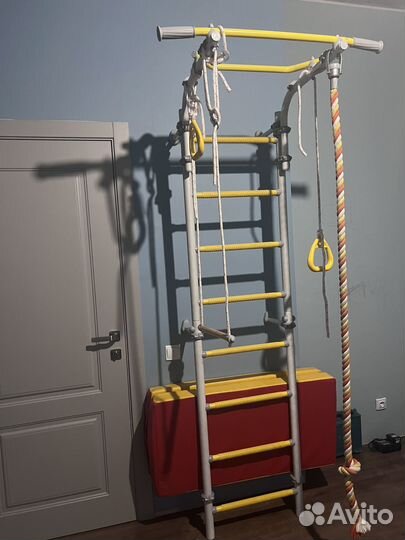 Детская шведская стенка