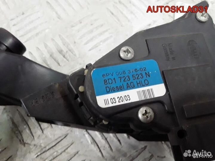 Педаль газа Audi A6 C5 8D1723523N дизель