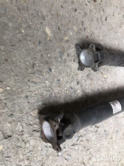 Карданный вал с подвесным Mersedes sprinter