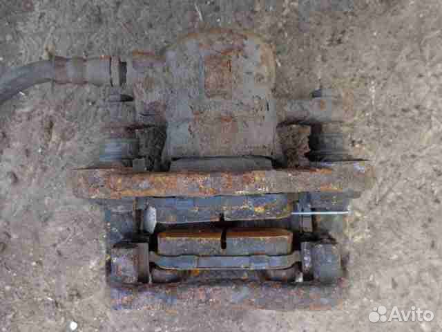 Суппорт задний правый Volvo S80 2 (AS,AR)