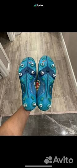 Футбольные бутсы