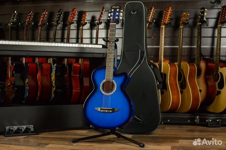 Акустическая гитара Prado + Аксессуар