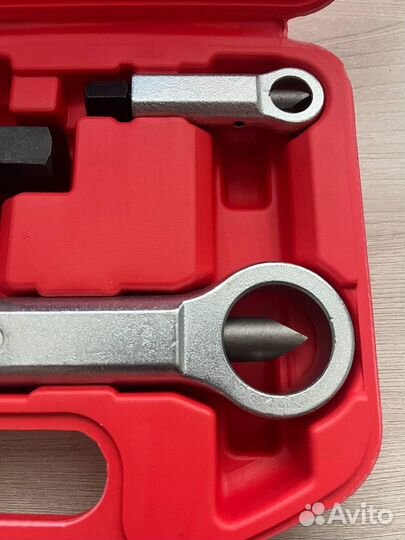 Набор гайколом универсальный