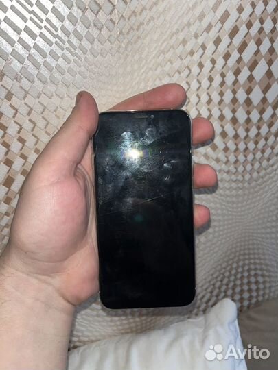iPhone Xs, 64 ГБ
