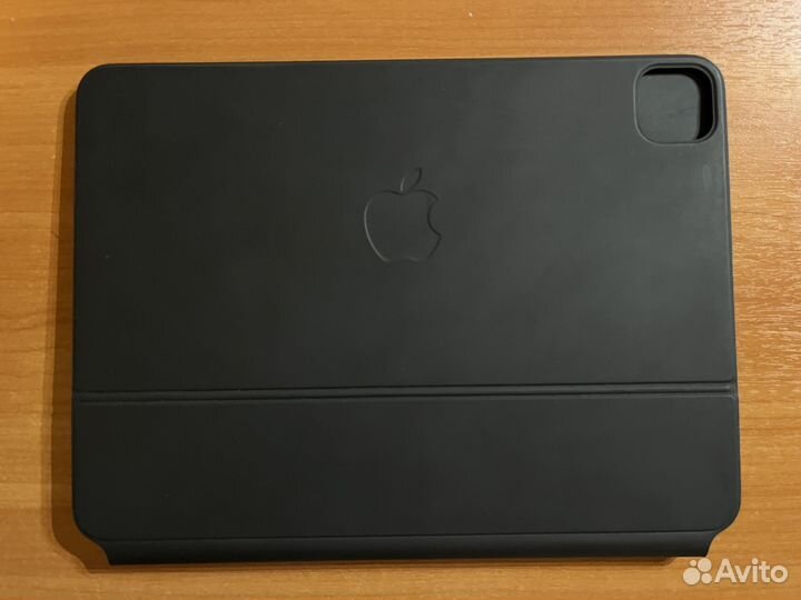 Magic Keyboard для iPad 11