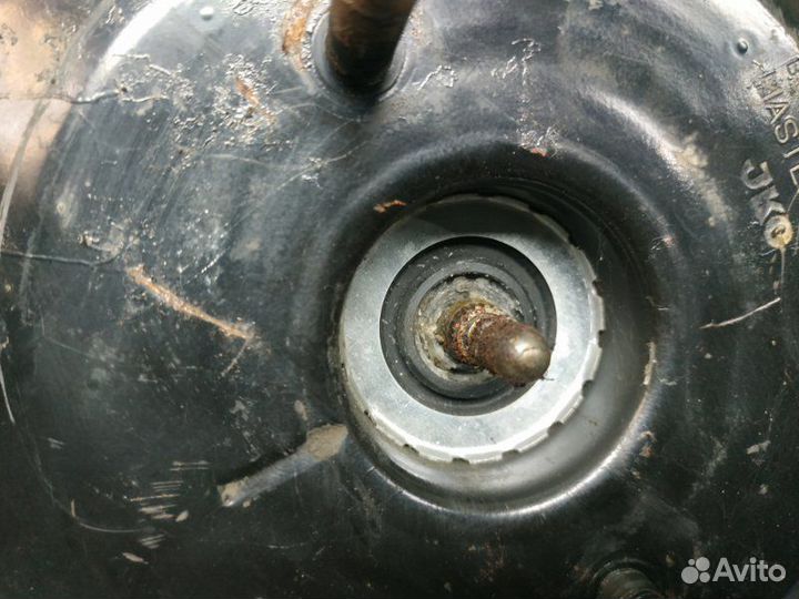 Вакуумный усилитель Mitsubishi Outlander CU5W 4G69