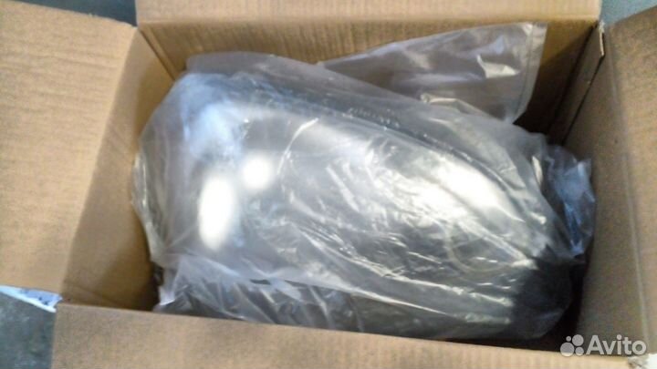 Фара правая Hyundai Tucson