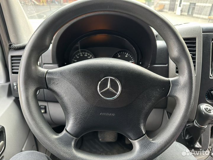 Руль приборная панель Mercedes Sprinter W906