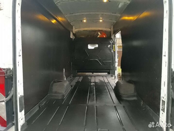 Ford Transit цельнометаллический, 2017