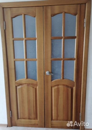 Двери межкомнатные из массива сосны