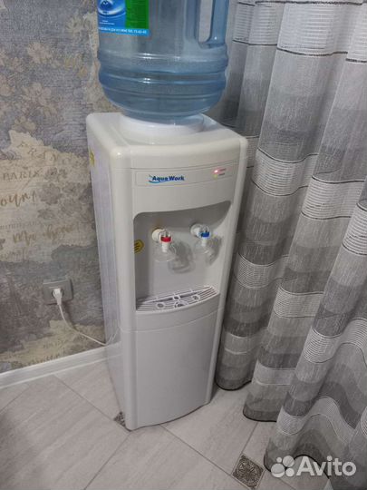 Кулер для воды