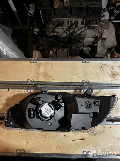 Фара (блок) правая паз Вектор Next