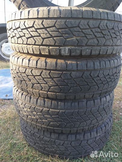 Continental ContiCrossContact AT 225/75 R16