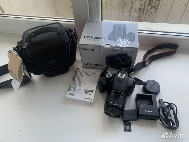Зеркальный фотоаппарат canon eos 2000d