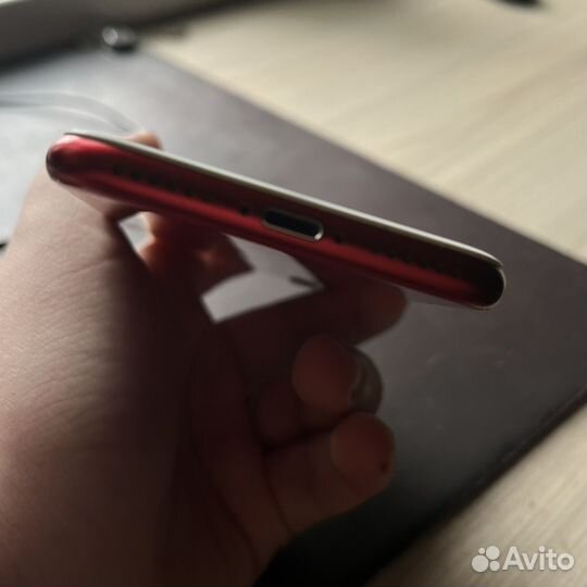 iPhone 8 64gb Red