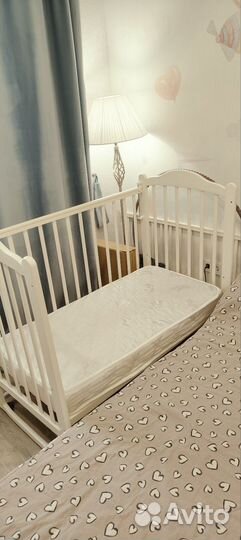 Детская кроватка