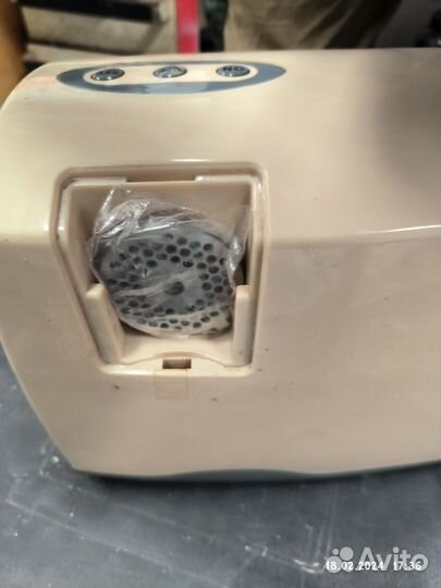 Мясорубка электрическая bork RNP 1010BE