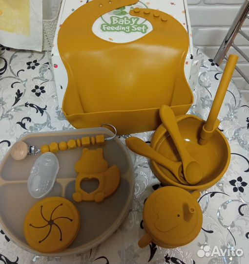 Набор детской силиконовой посуды новый