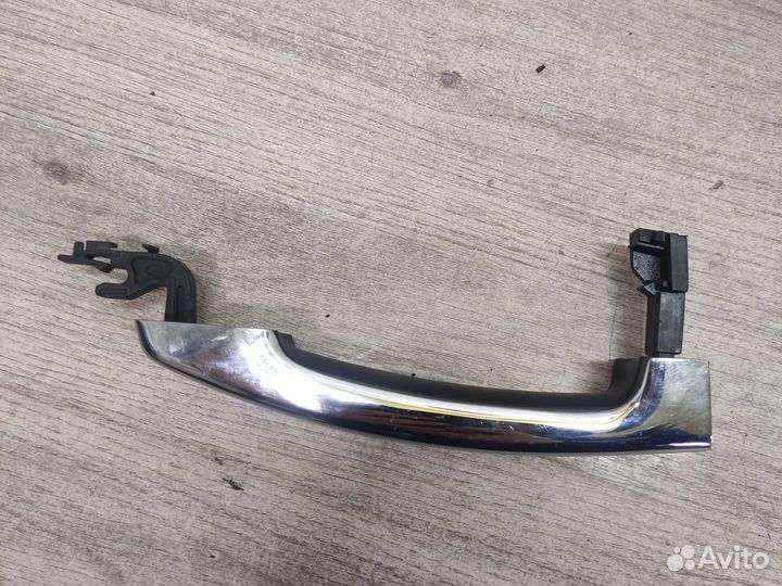 Ручка двери задняя лев.нар.Land Rover Freelander 2