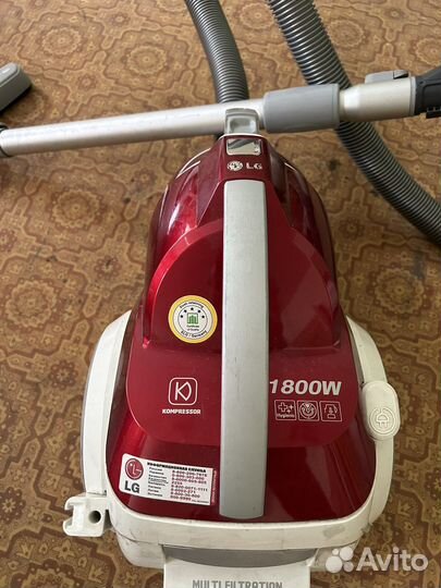 Пылесос LG kompressor 1800w