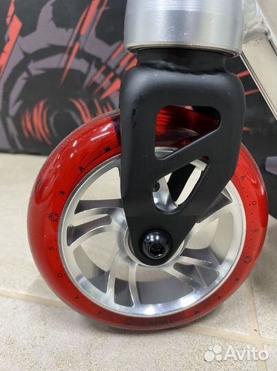 Самокат трюковой Xaos Saw