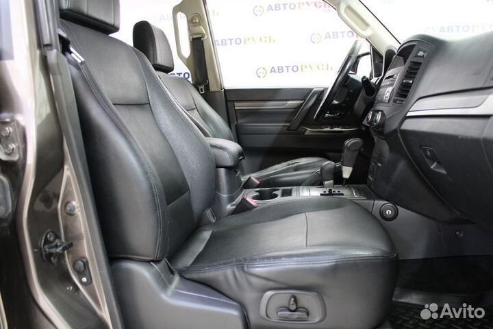 Mitsubishi Pajero 3.0 AT, 2012, 286 795 км