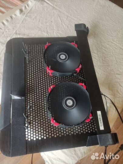 Подставка с охлаждением cooler master u3 plus