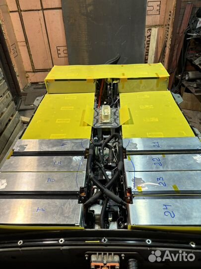 Ввб nissan leaf 62кВт