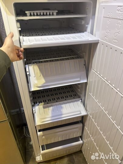 Морозильная камера indesit