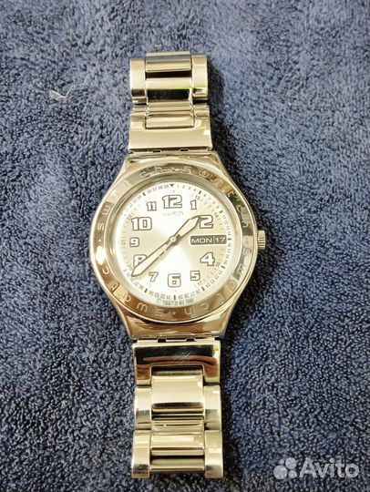 Часы наручные Swatch