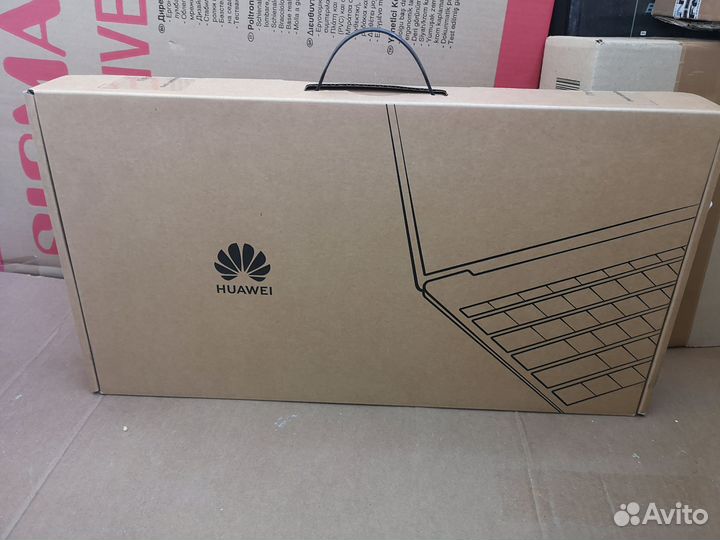 Ноутбук Huawei matebook d15 i5+8+256Gb новый