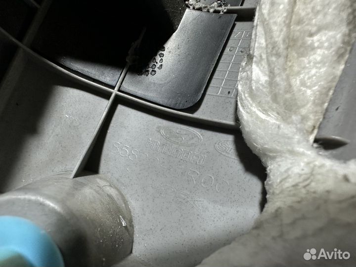 Обшивка стойки Hyundai Solaris I (2010–2014)