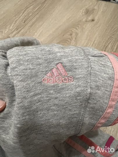 Спортивный костюм женский adidas