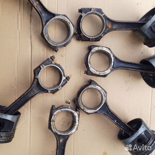 Поршня ауди 2.6 авс
