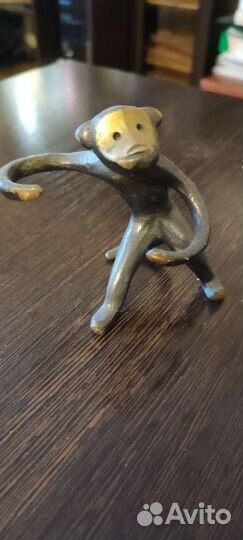 Статуэтка обезьяна