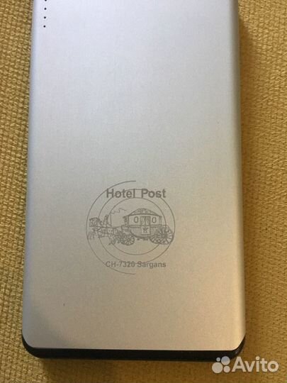 Зарядное устройство (пауэрбанк) новый