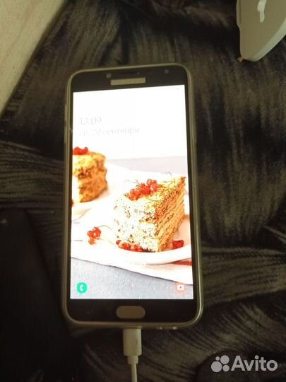 Телефон Samsung g 4