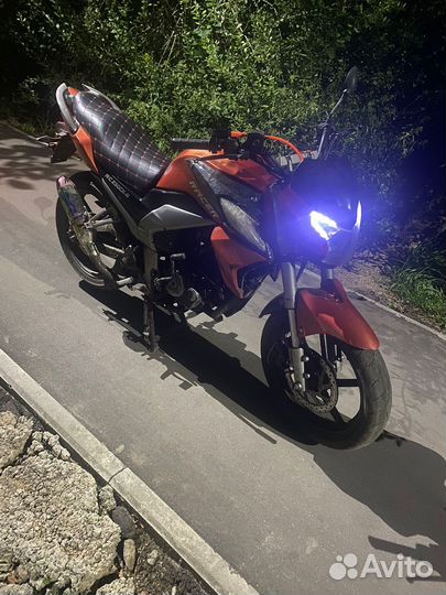 Продам мотоцикл Racer nitro 250