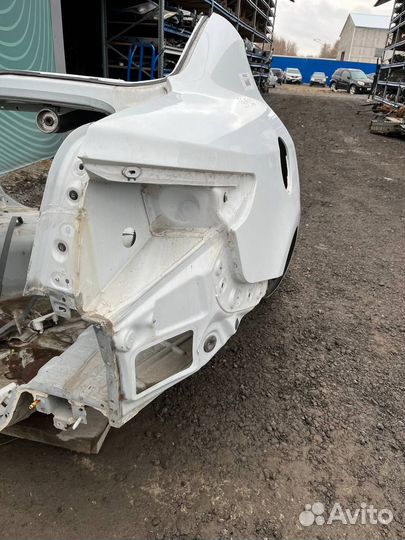 Крыло заднее правое Renault Fluence/Fluence Z.E