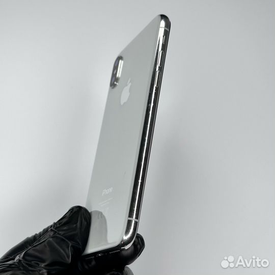 iPhone X, 64 ГБ