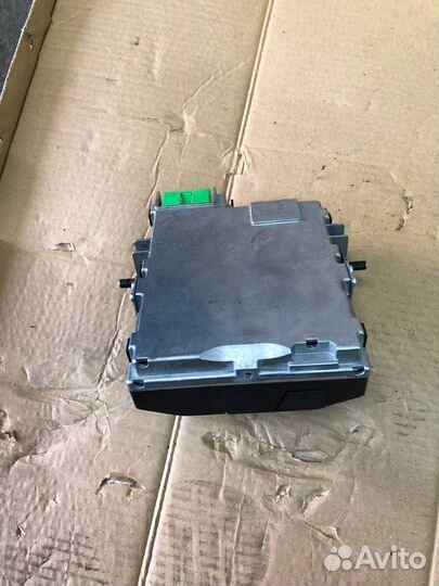 Блок управления навигацией volvo XC90 30775722