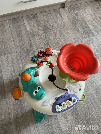 Развивающий стол