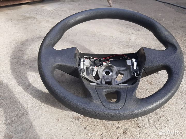 Рулевое колесо Renault Fluence