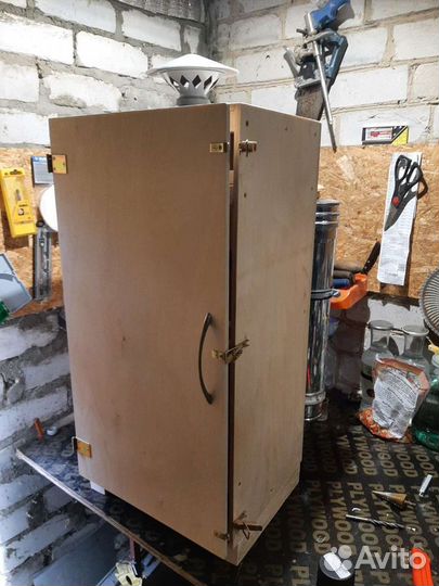 Коптильня холодного копчения с дымогенератором