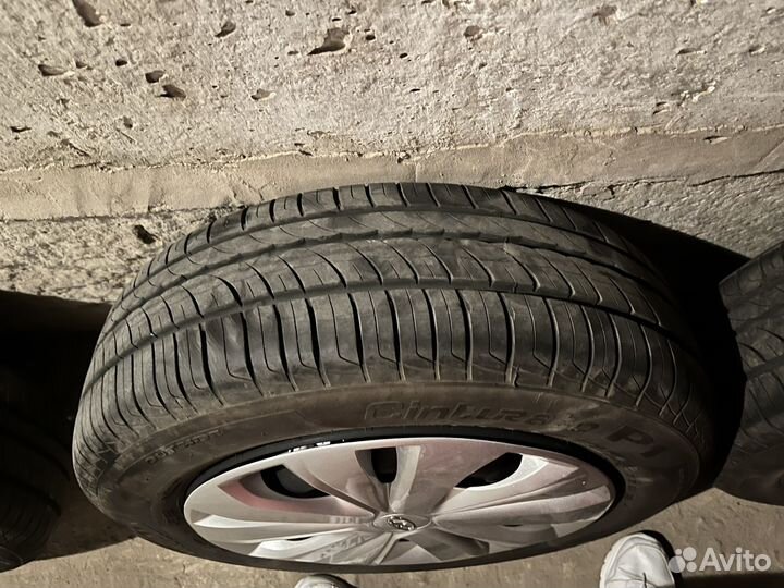 Pirelli Cinturato P1 185/65 R15 92H