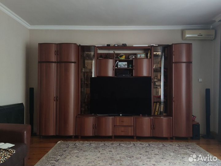 Стенка в гостиную со шкафом под тв бу